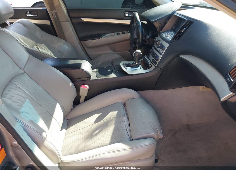 2008 INFINITI G35 VIN: JNKBV61EX8M211183