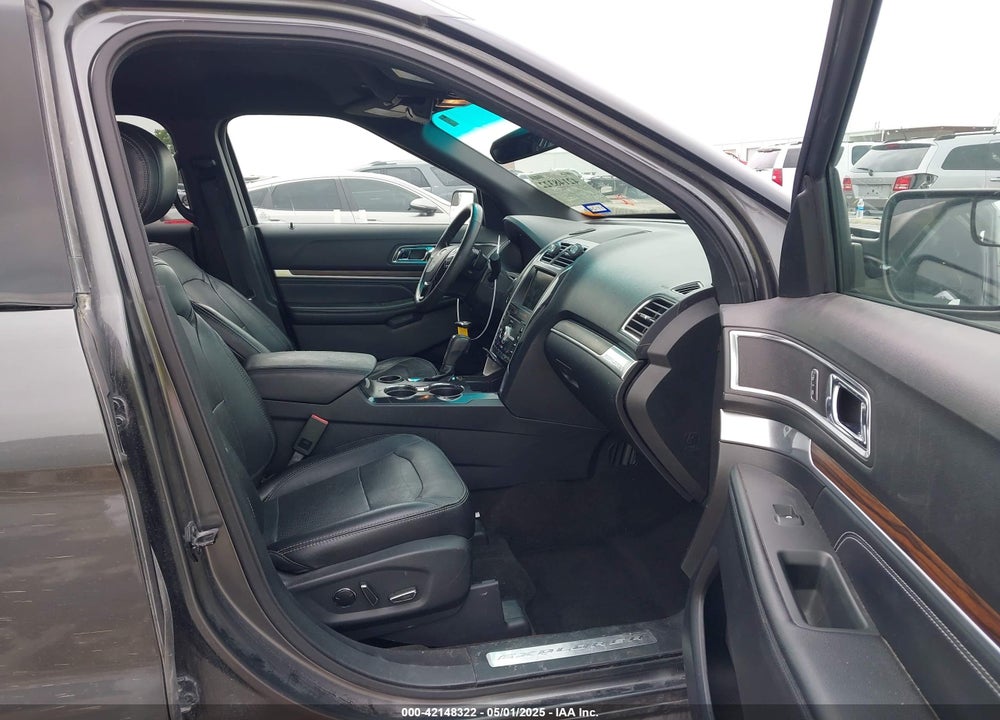 2016 FORD EXPLORER VIN: 1FM5K7FH8GGC66658