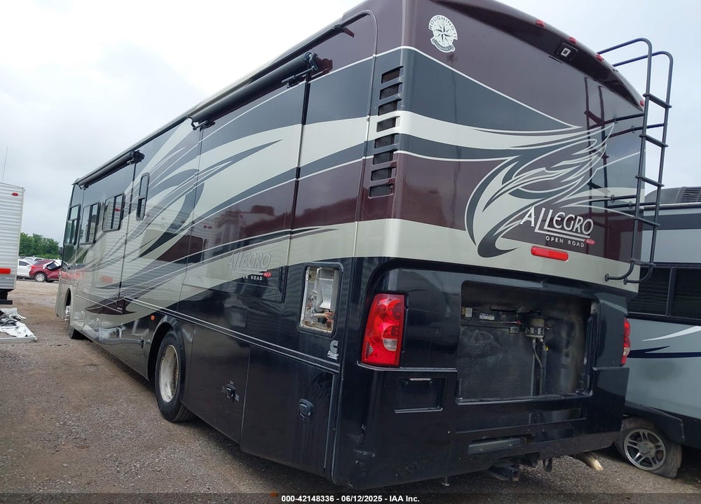 2011 FREIGHTLINER CHASSIS XC VIN: 4UZAB2DT3BCAZ4146