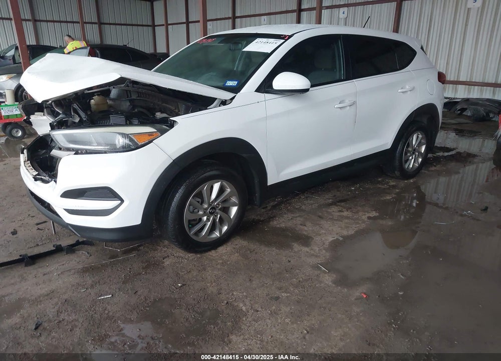 2016 HYUNDAI TUCSON VIN: KM8J23A41GU199477