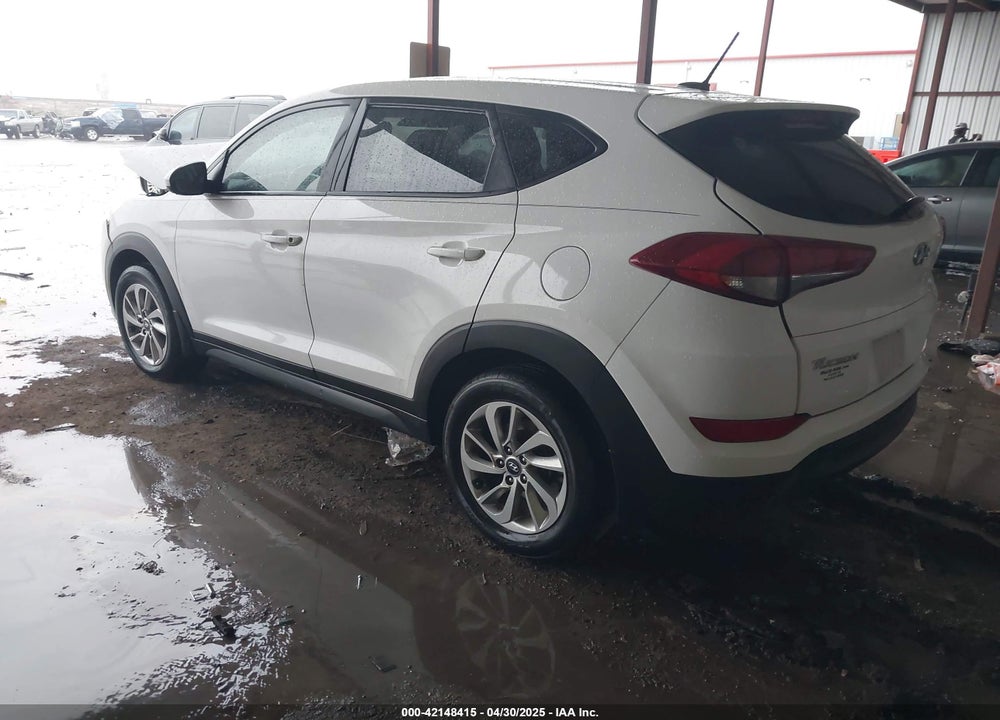 2016 HYUNDAI TUCSON VIN: KM8J23A41GU199477