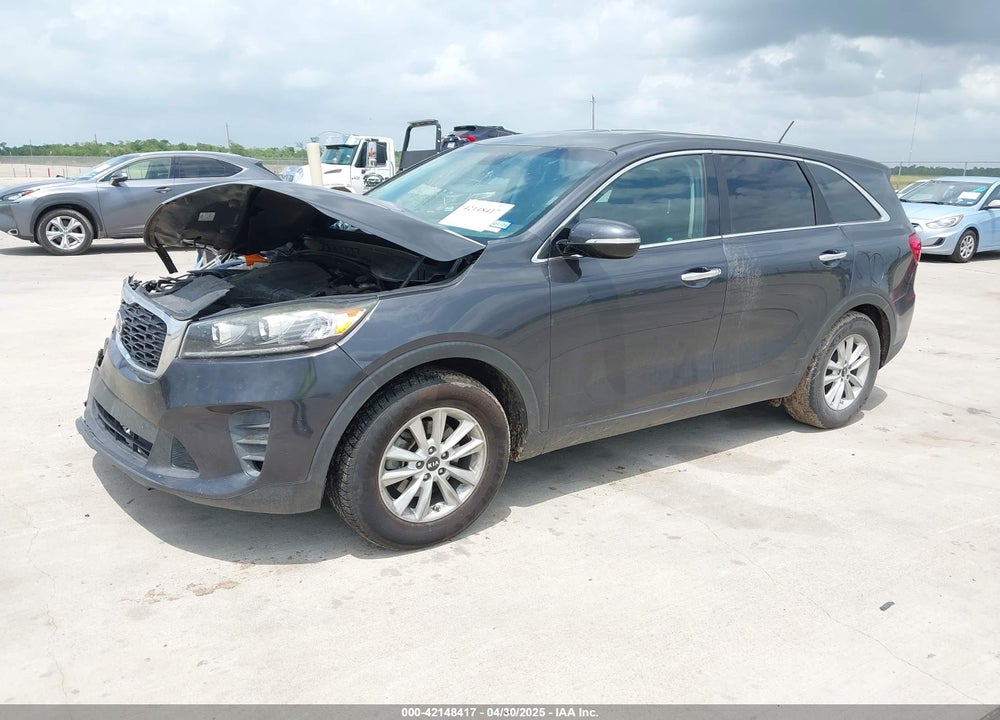 2019 KIA SORENTO 3.3L LX VIN: 5XYPG4A51KG441192