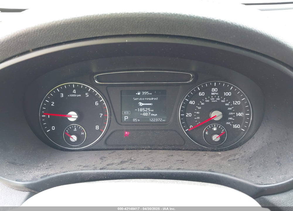 2019 KIA SORENTO 3.3L LX VIN: 5XYPG4A51KG441192