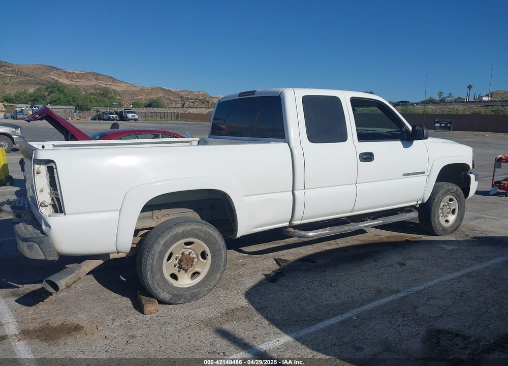 2003 GMC SIERRA 2500HD SLE VIN: 1GTHK29U23E377578