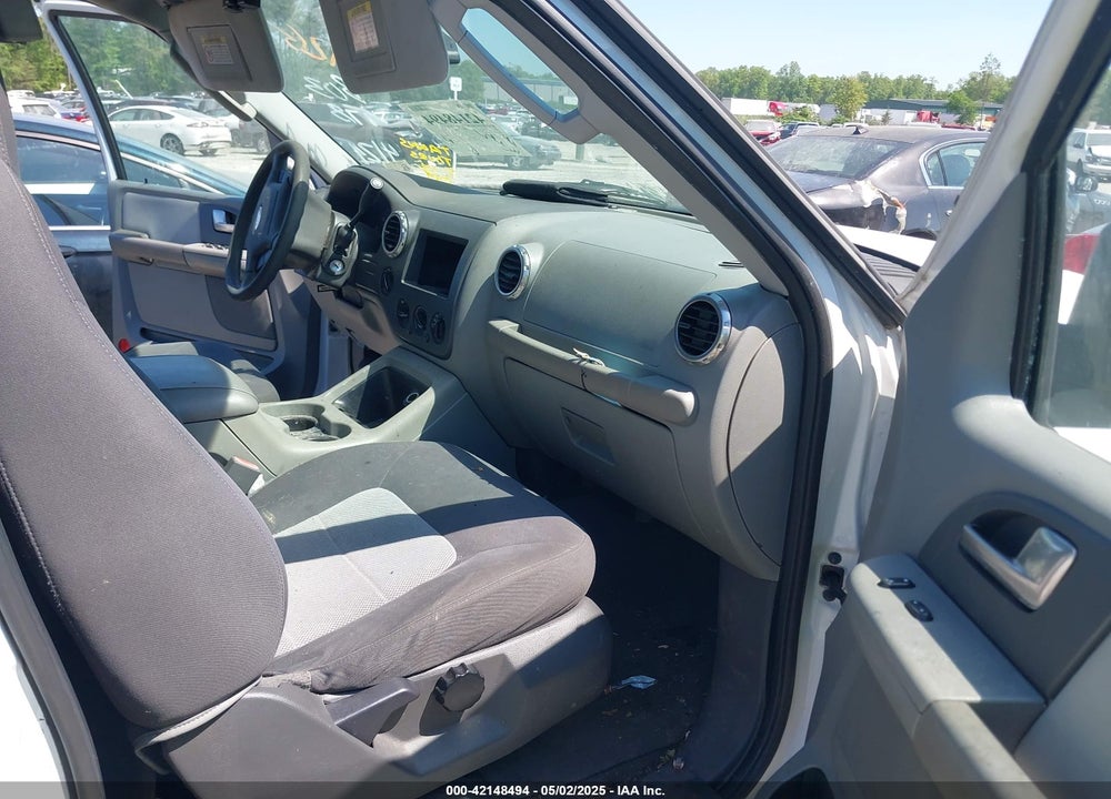 2004 FORD EXPEDITION VIN: 1FMPU16L54LB03778