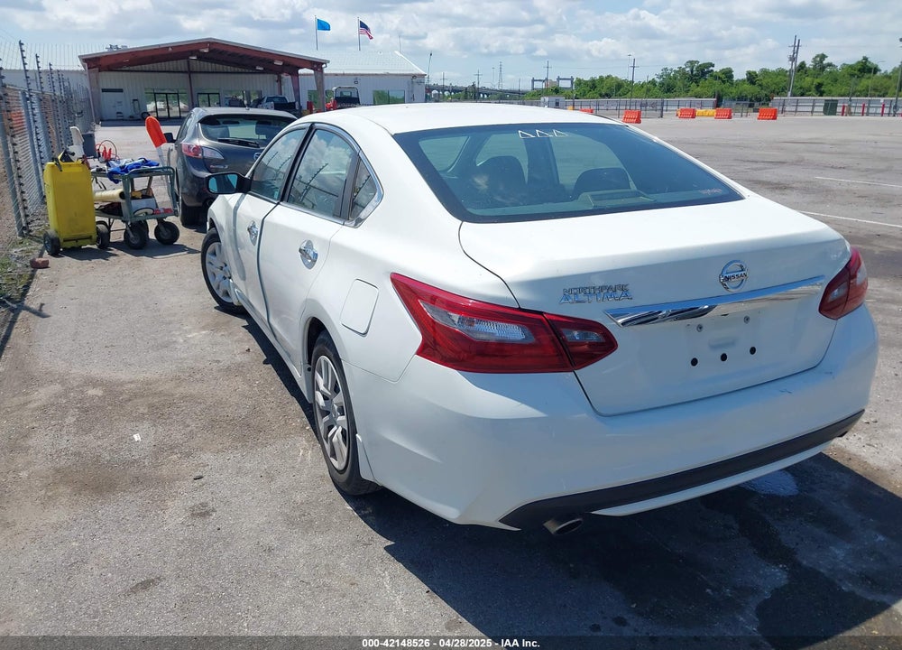 2018 NISSAN ALTIMA VIN: 1N4AL3AP1JC212954