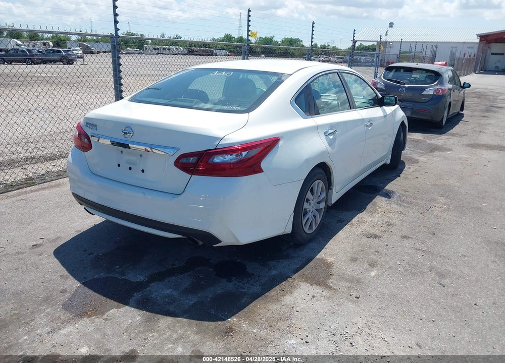 2018 NISSAN ALTIMA VIN: 1N4AL3AP1JC212954