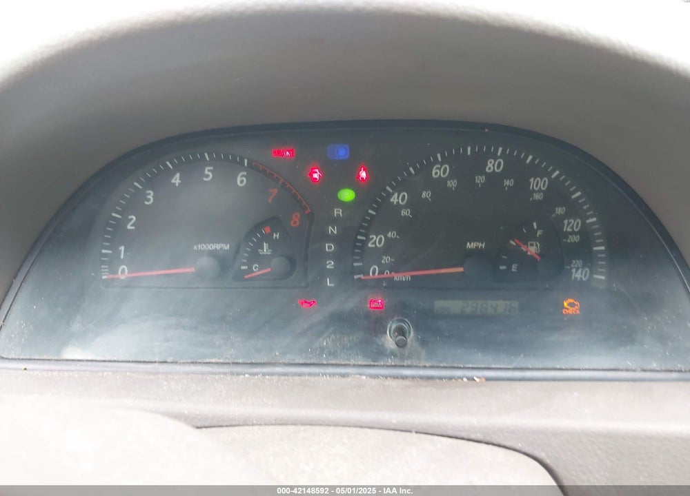 2002 TOYOTA CAMRY LE VIN: 4T1BE32K22U570082