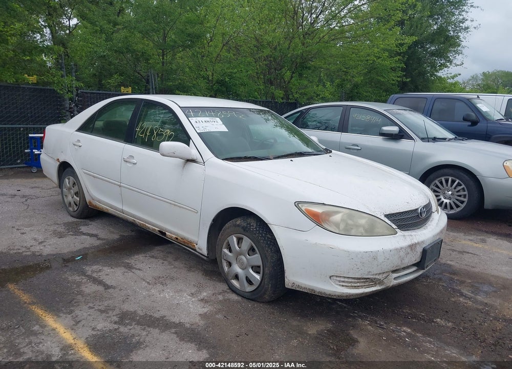 2002 TOYOTA CAMRY LE VIN: 4T1BE32K22U570082
