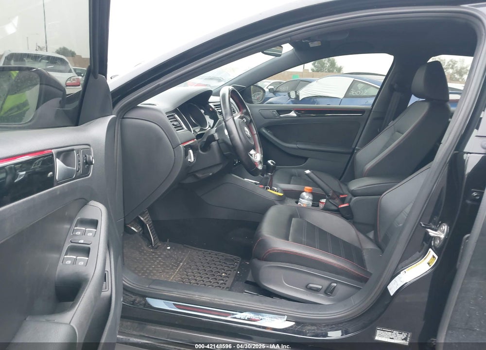 2017 VOLKSWAGEN JETTA VIN: 3VW5T7AJ5HM333393