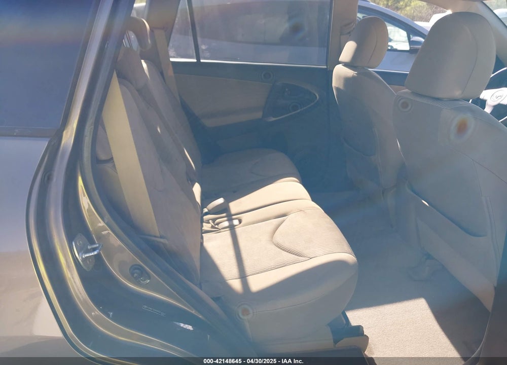 2009 TOYOTA RAV4 VIN: JTMBF33V695014369
