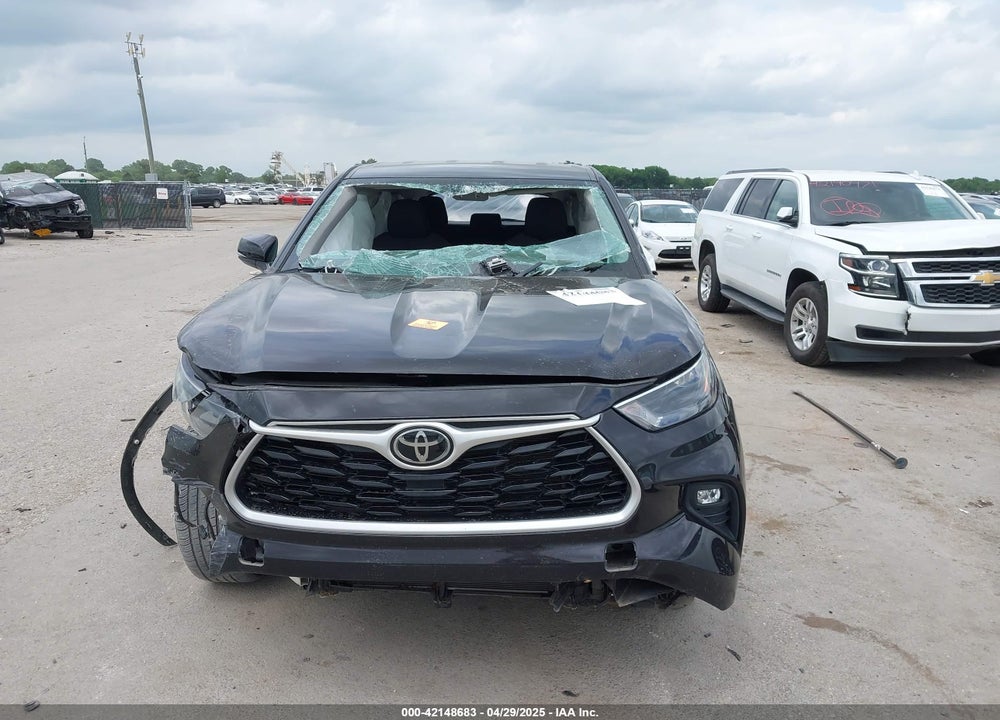 2022 TOYOTA HIGHLANDER VIN: 5TDBZRBH6NS249803