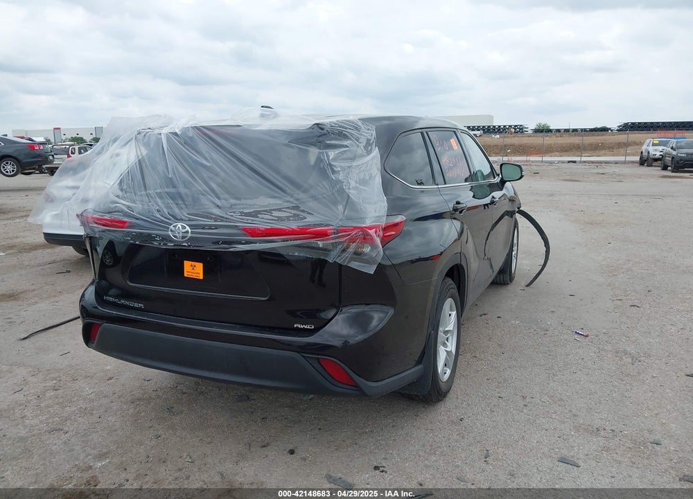 2022 TOYOTA HIGHLANDER VIN: 5TDBZRBH6NS249803
