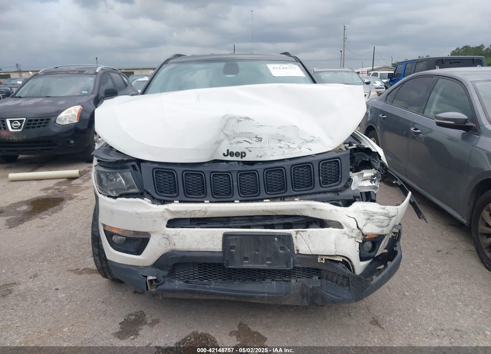 2019 JEEP COMPASS VIN: 3C4NJCBB5KT615720
