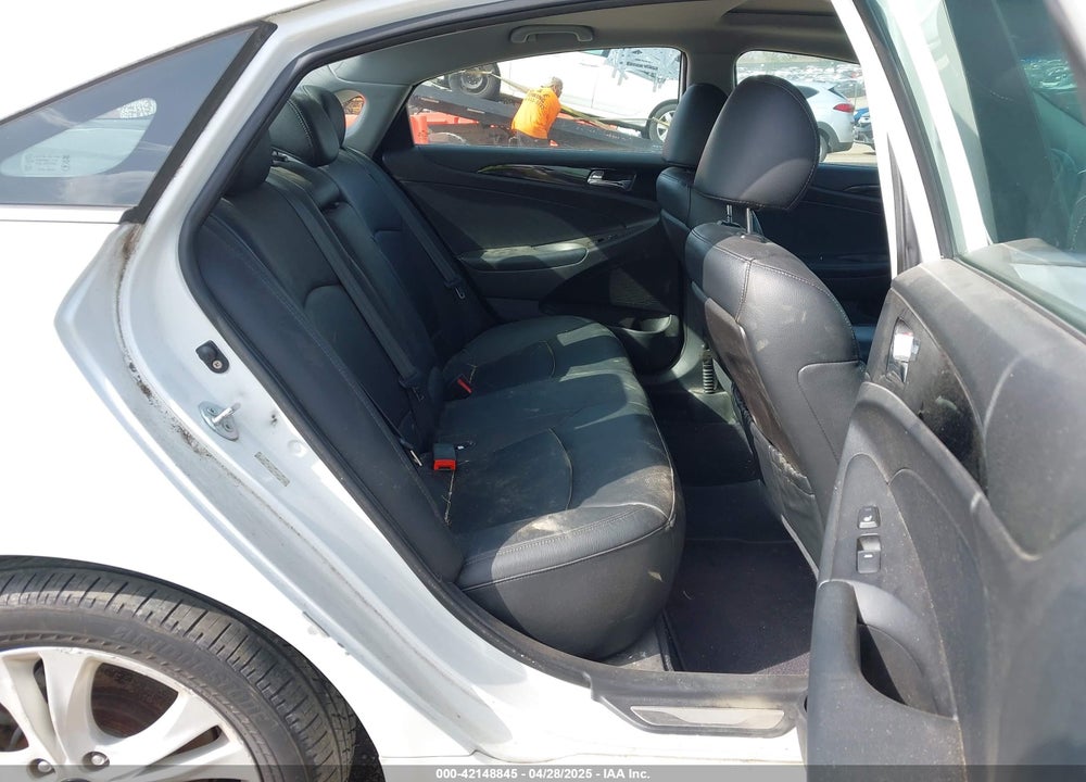 2011 HYUNDAI SONATA LIMITED VIN: 5NPEC4ACXBH102893
