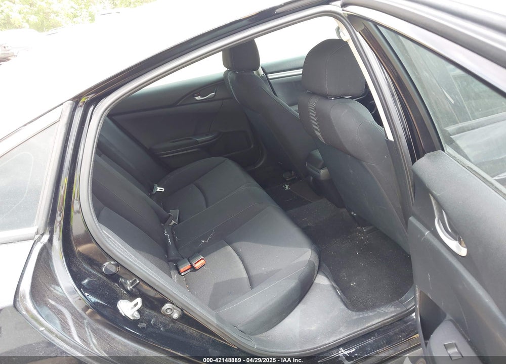 2018 HONDA CIVIC VIN: 2HGFC2F58JH554515