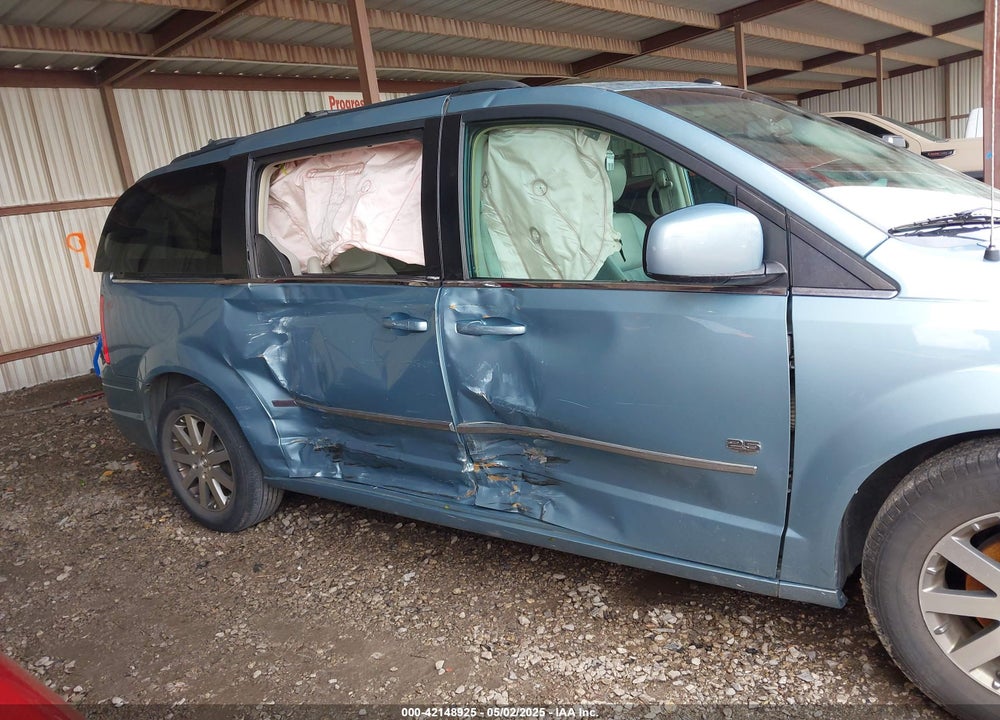 2009 CHRYSLER TOWN & COUNTRY TOURING VIN: 2A8HR54139R630647