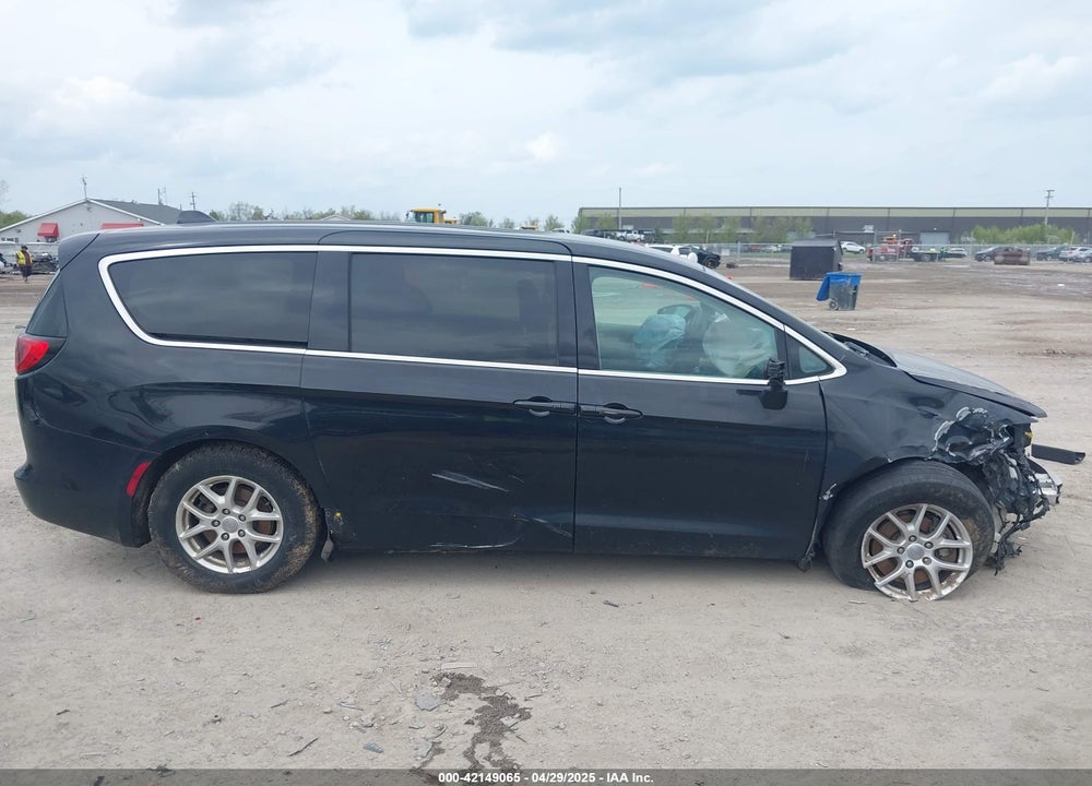 2018 CHRYSLER PACIFICA TOURING VIN: 2C4RC1DG8JR186244