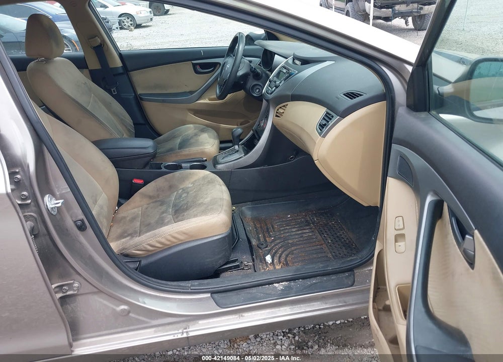 2013 HYUNDAI ELANTRA GLS VIN: 5NPDH4AE2DH303639