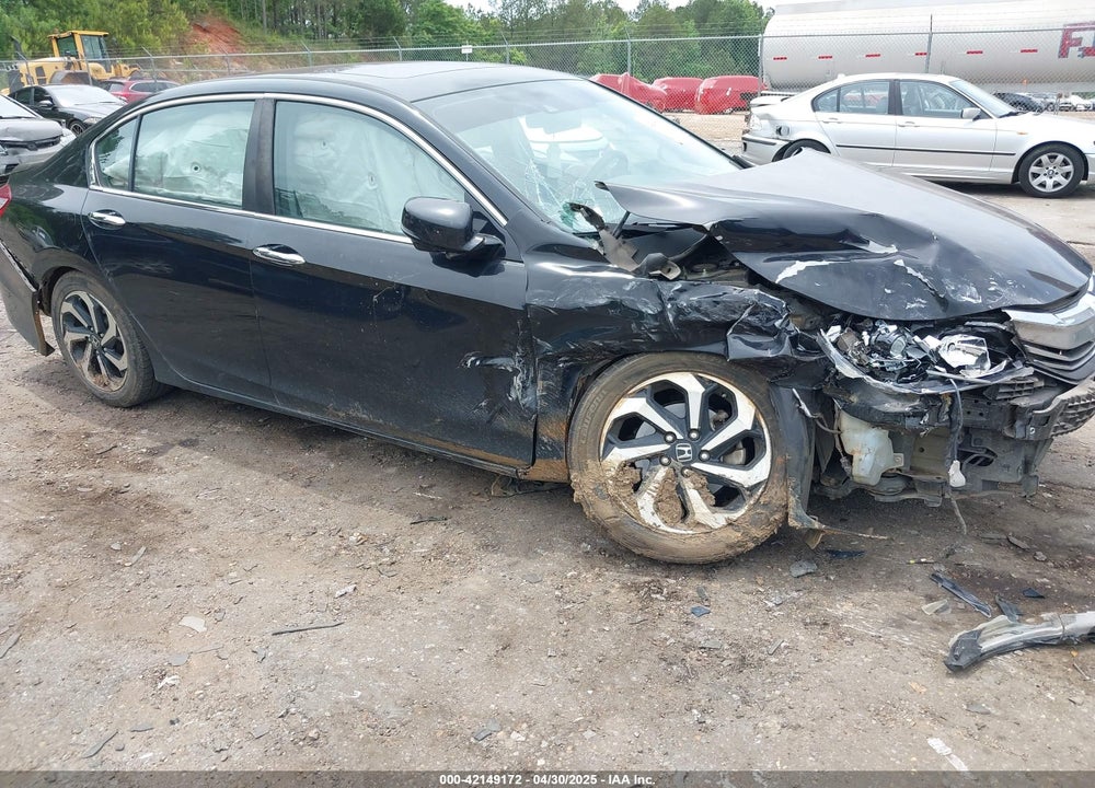 2017 HONDA ACCORD VIN: 1HGCR2F00HA147867