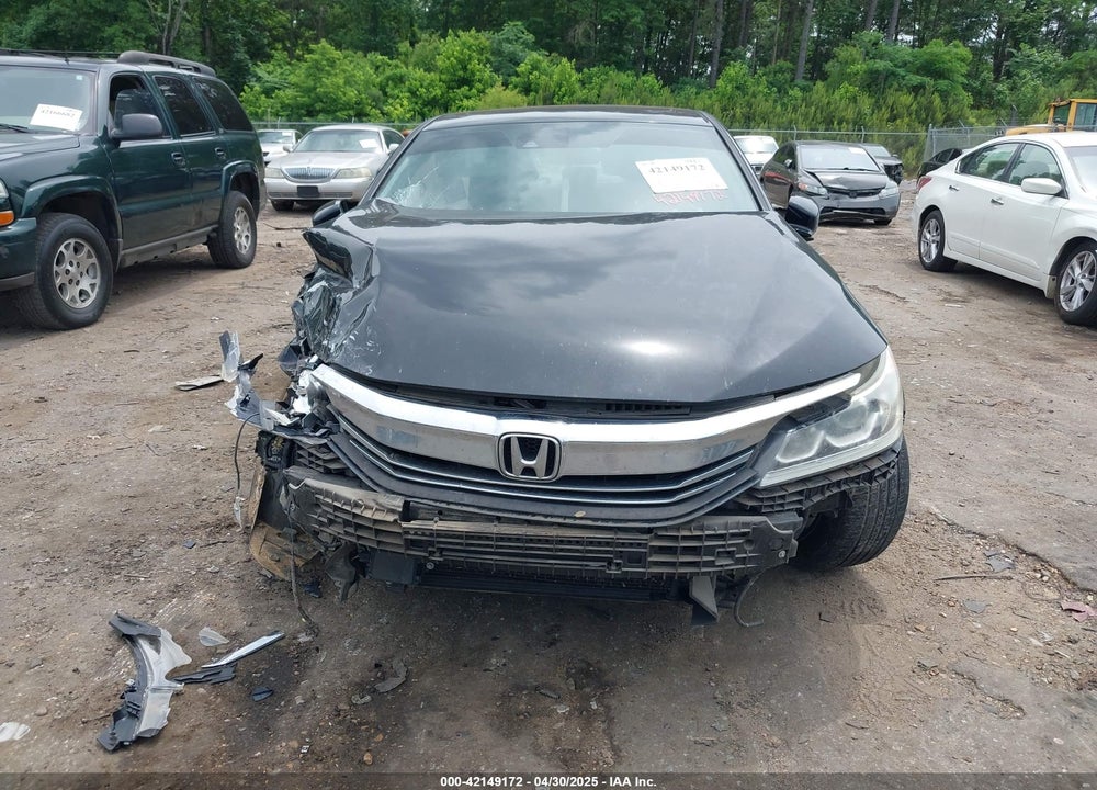 2017 HONDA ACCORD VIN: 1HGCR2F00HA147867