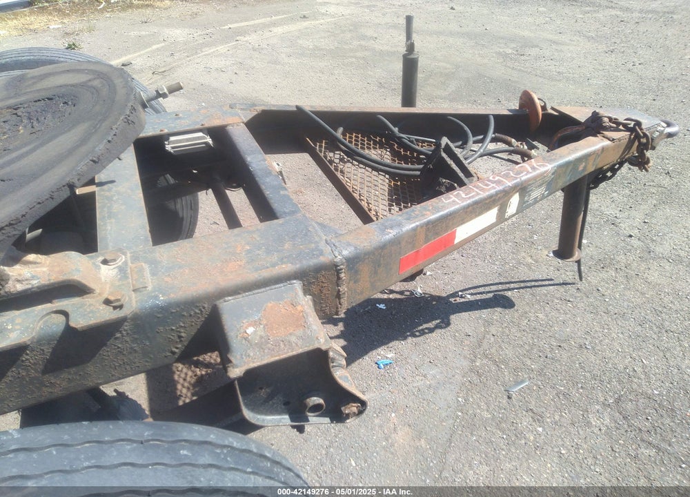 1986 UTILITY TRAILER MFG --- VIN: 1UYDD100XGC599401