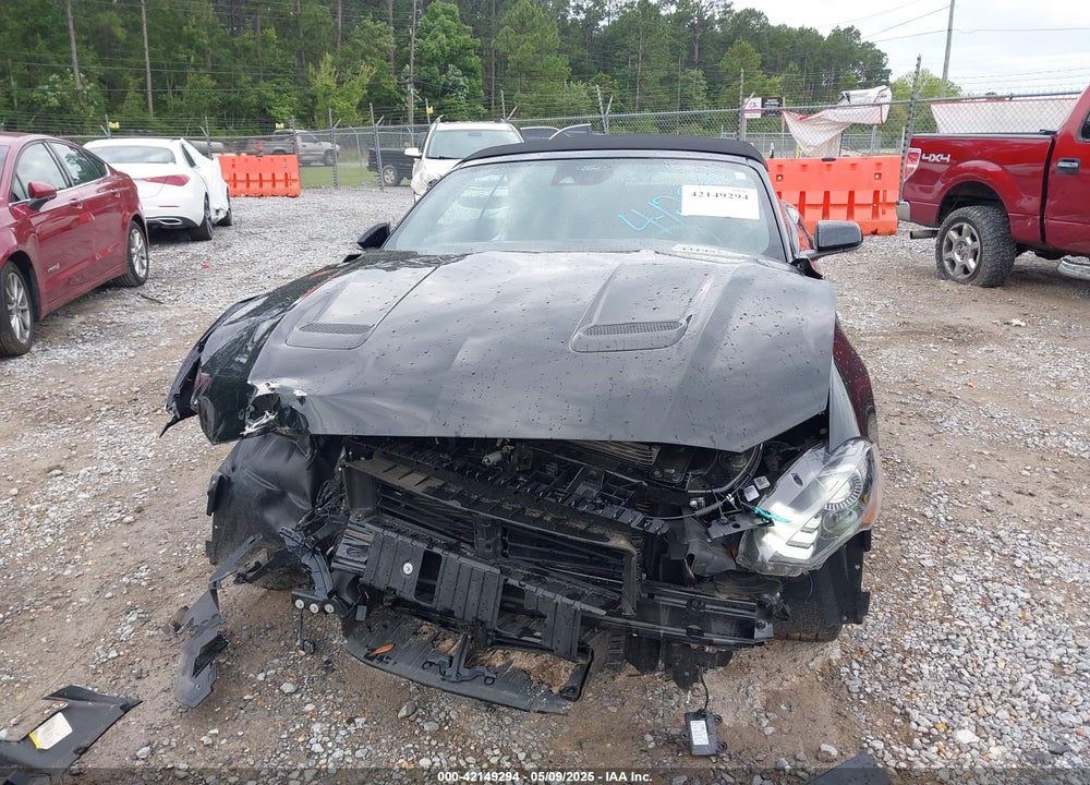 2021 FORD MUSTANG VIN: 1FATP8UH6M5152841