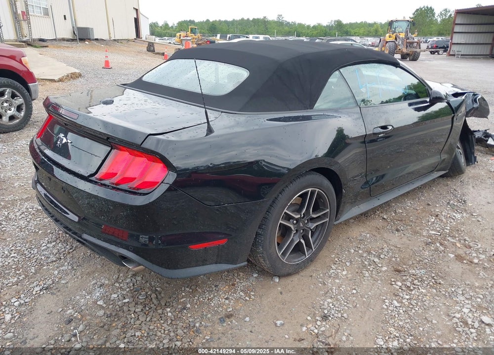2021 FORD MUSTANG VIN: 1FATP8UH6M5152841