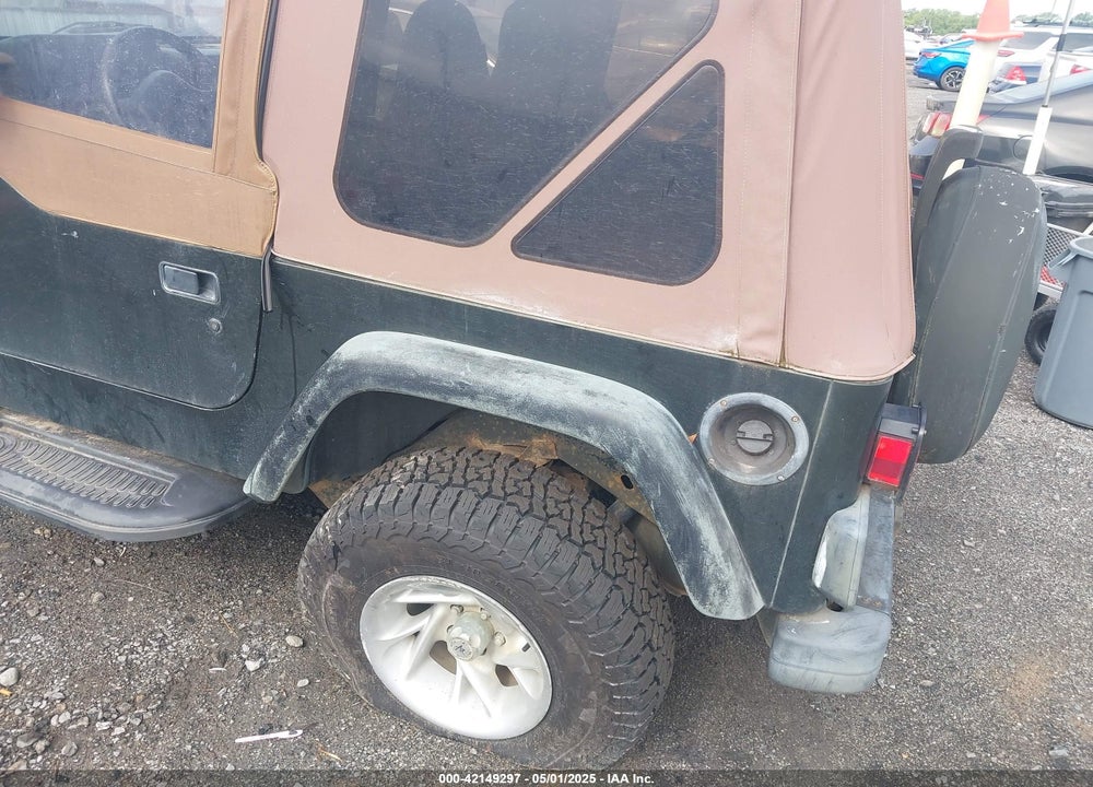 1998 JEEP WRANGLER SE VIN: 1J4FY29P8WP792133