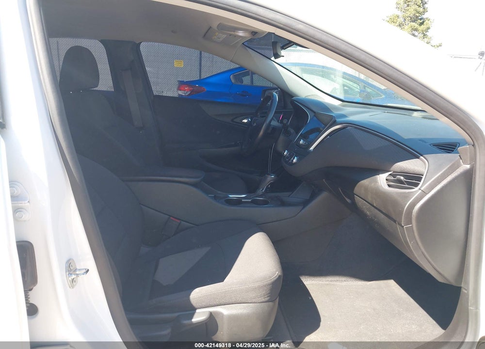 2019 CHEVROLET MALIBU RS VIN: 1G1ZG5ST0KF221744