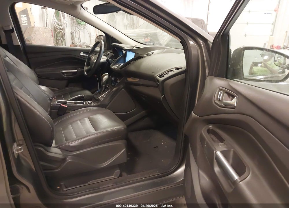 2014 FORD ESCAPE VIN: 1FMCU0J94EUA81983