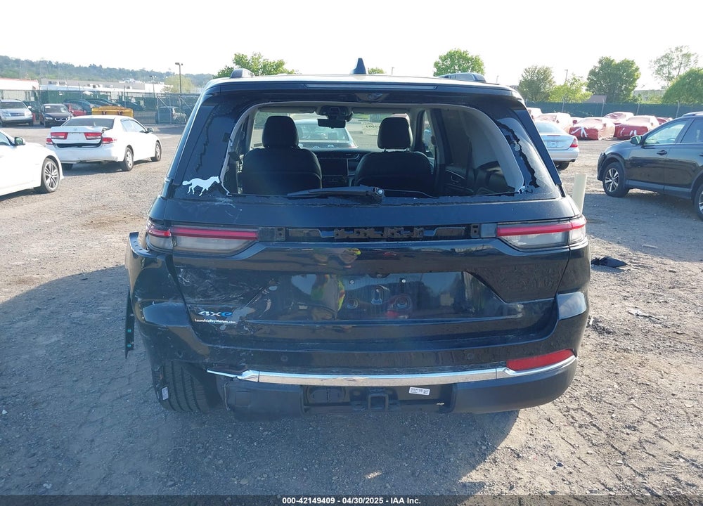 2024 JEEP GRAND CHEROKEE 4XE VIN: 1C4RJYB61RC713750