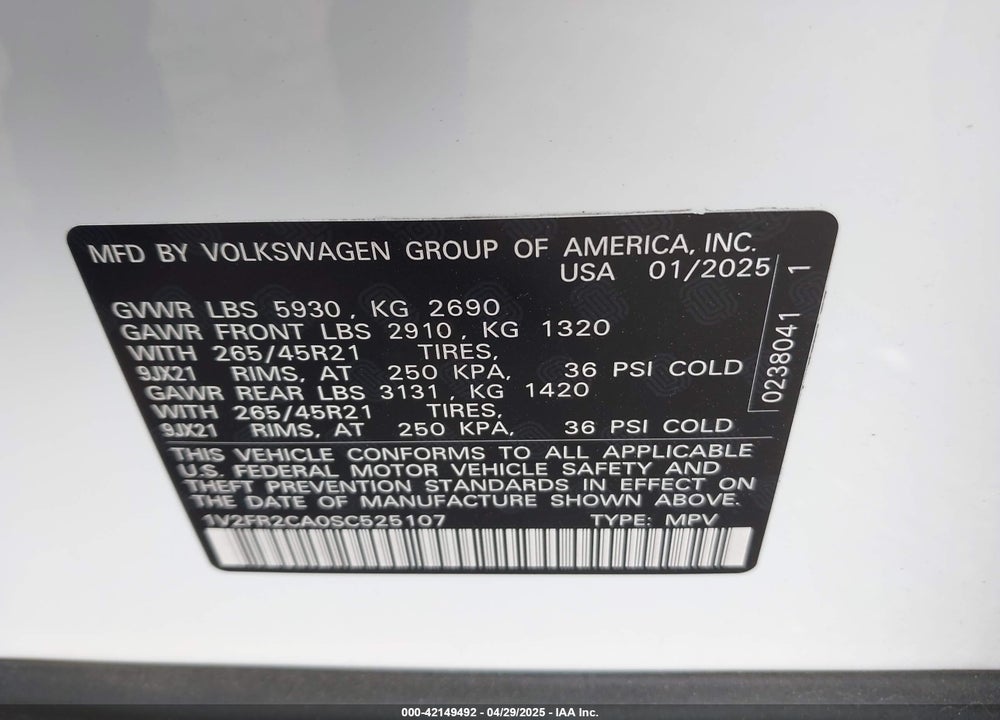 2025 VOLKSWAGEN ATLAS VIN: 1V2FR2CA0SC525107