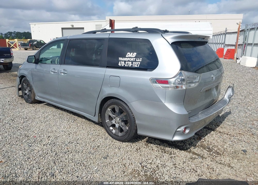 2013 TOYOTA SIENNA SE 8 PASSENGER VIN: 5TDXK3DC1DS290542