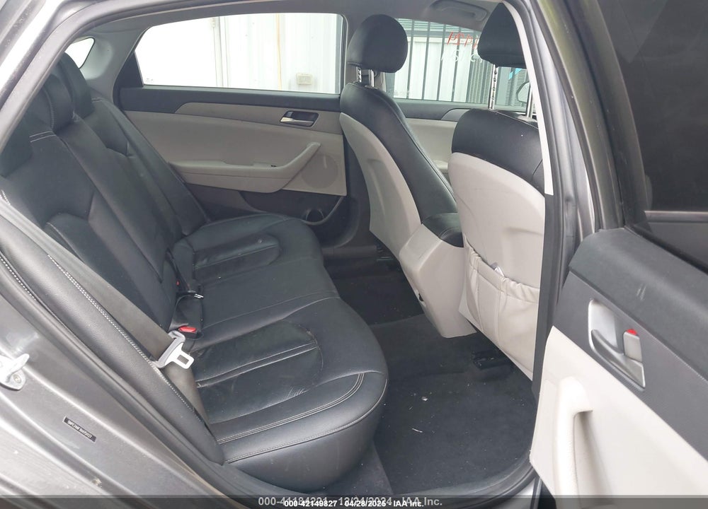 2019 HYUNDAI SONATA VIN: 5NPE24AF7KH751127