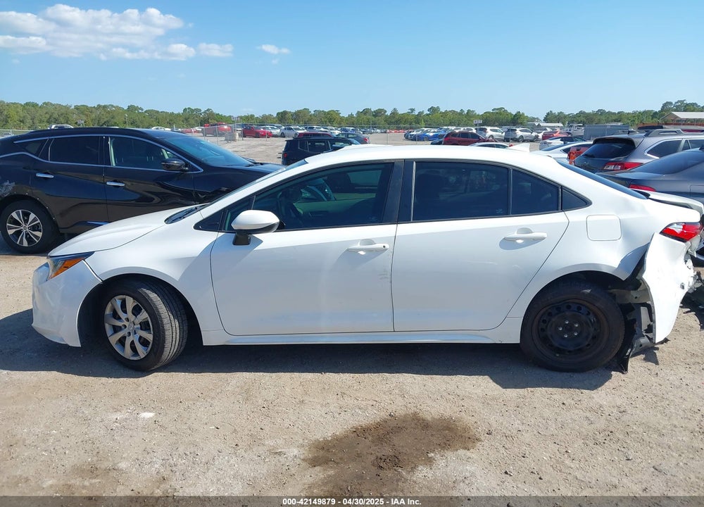 2021 TOYOTA COROLLA LE VIN: 5YFEPMAE8MP195523