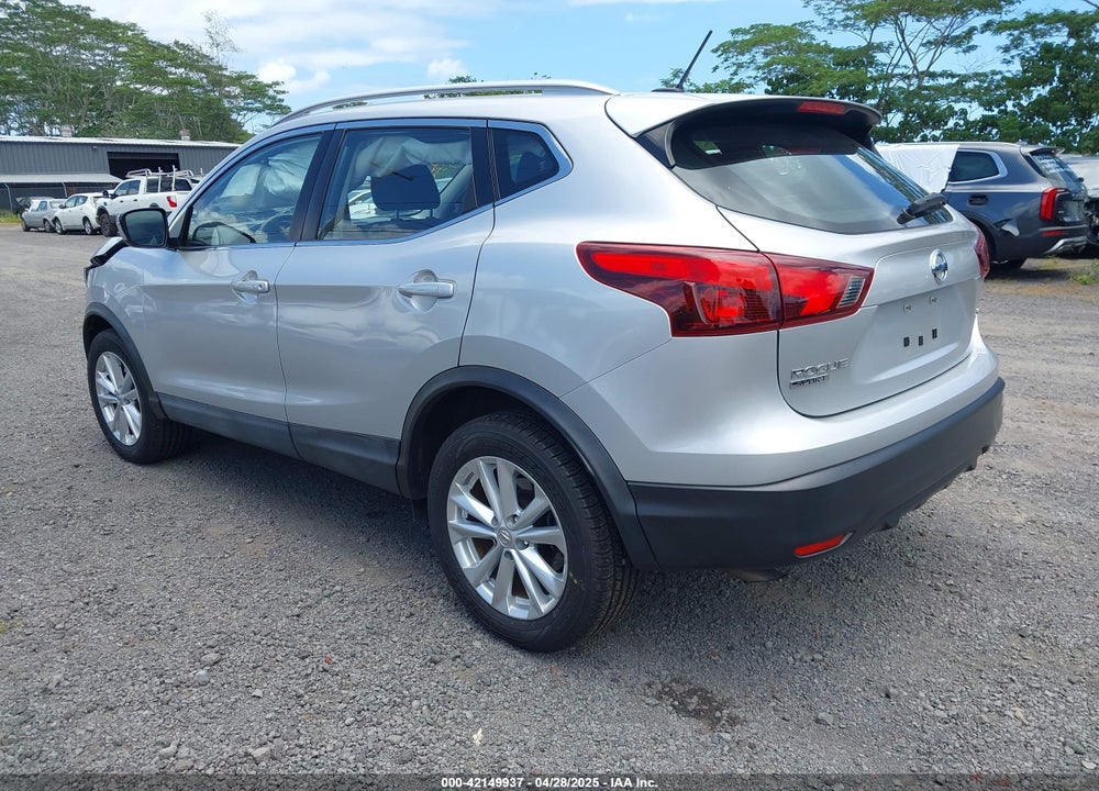 2017 NISSAN ROGUE SPORT VIN: JN1BJ1CP2HW013252