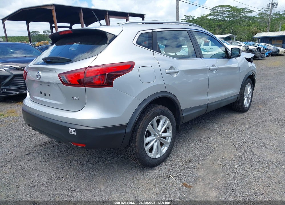 2017 NISSAN ROGUE SPORT VIN: JN1BJ1CP2HW013252