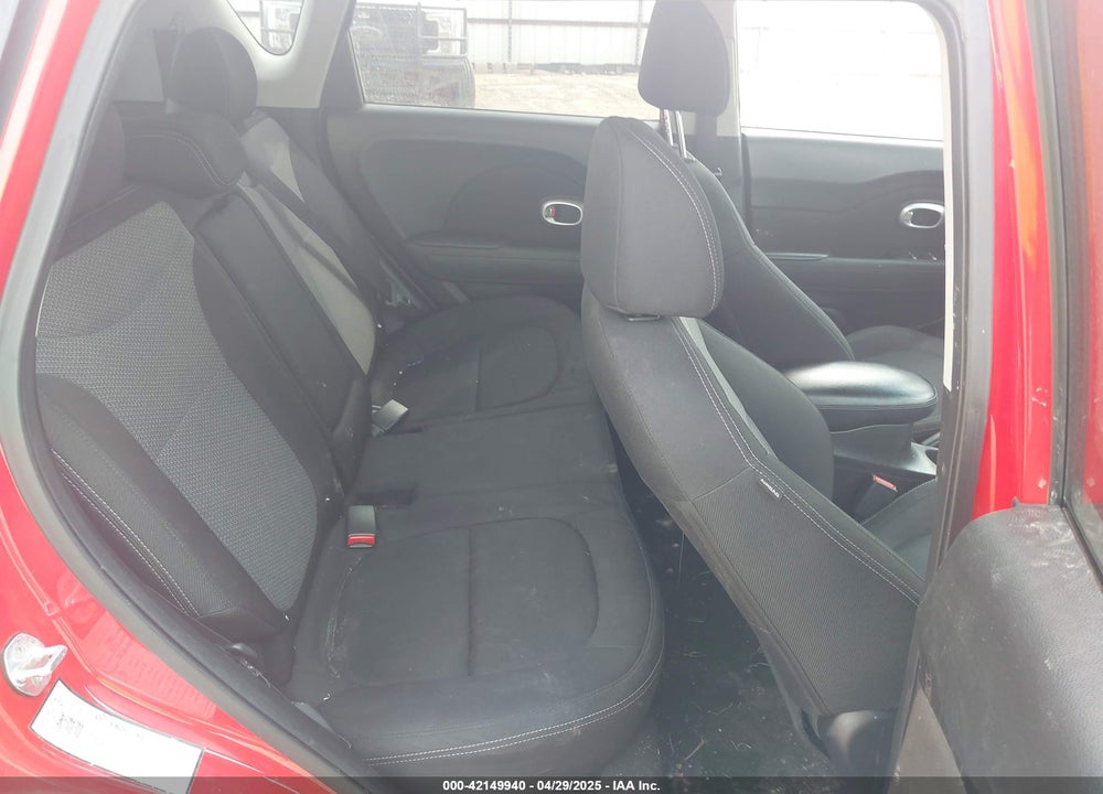 2019 KIA SOUL VIN: KNDJP3A51K7689584