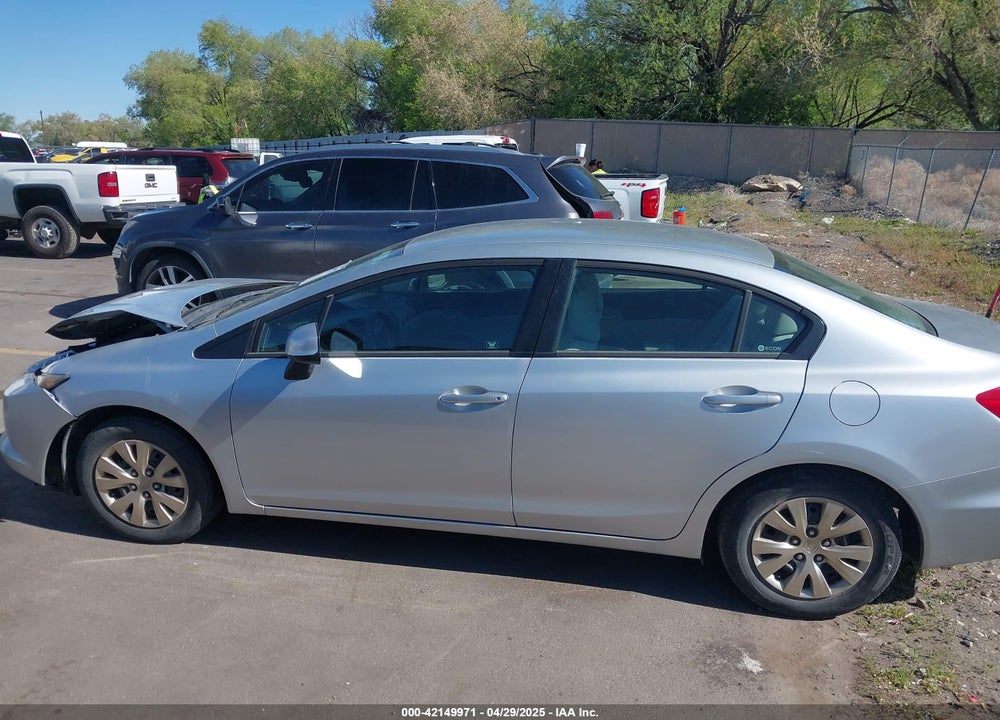 2012 HONDA CIVIC VIN: 2HGFB2F54CH572550
