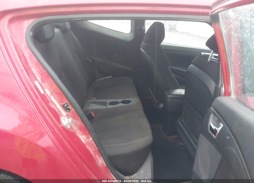 2017 HYUNDAI VELOSTER VALUE EDITION VIN: KMHTC6AD3HU322186