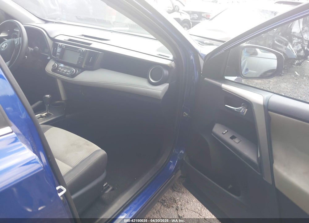 2014 TOYOTA RAV4 VIN: 2T3WFREV3EW112070