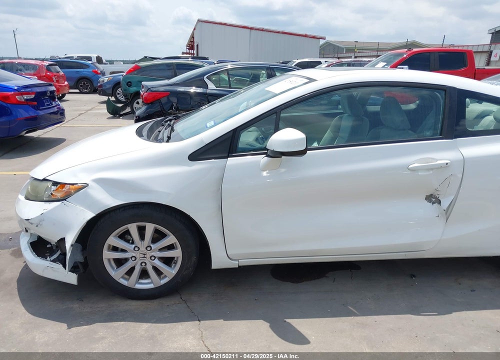 2012 HONDA CIVIC VIN: 2HGFG3B84CH563550