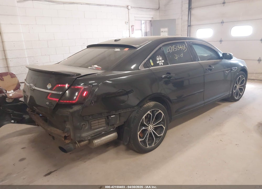 2013 FORD TAURUS SHO VIN: 1FAHP2KT2DG162118