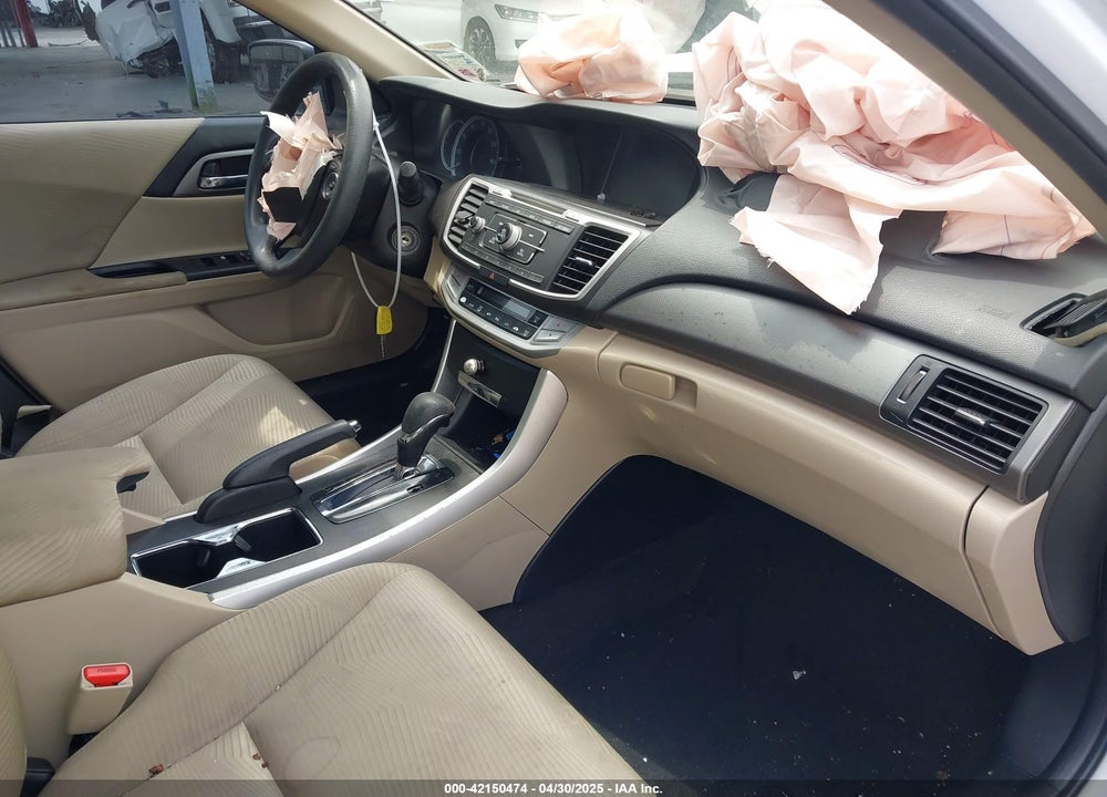 2015 HONDA ACCORD VIN: 1HGCR2F35FA011581