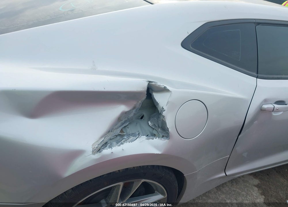 2016 CHEVROLET CAMARO VIN: 1G1FH1R70G0144854