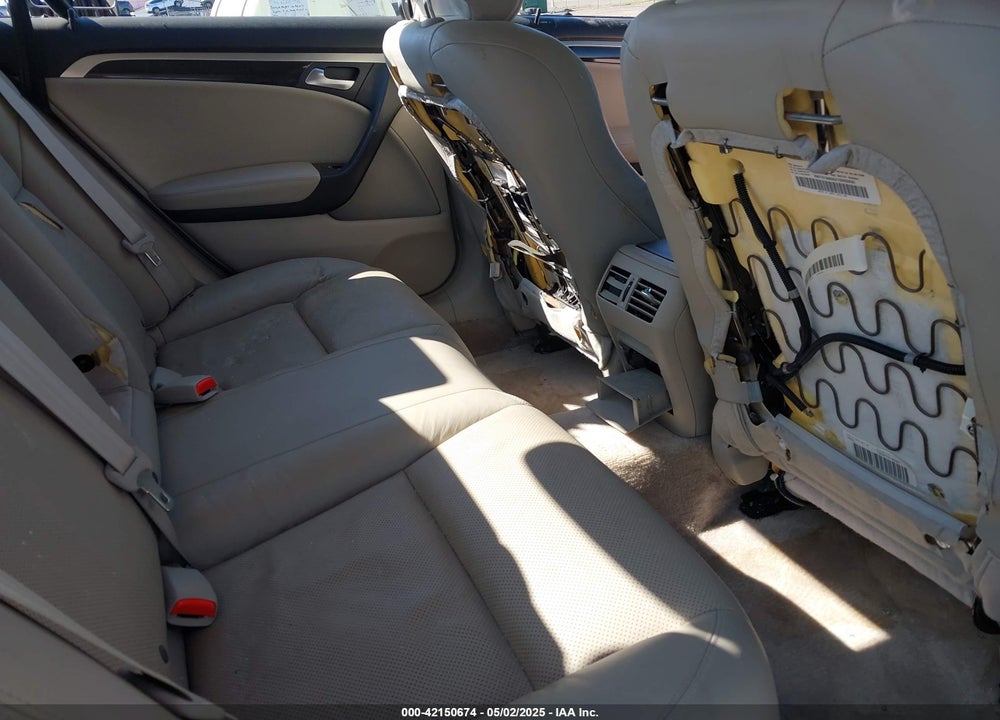 2008 ACURA TL VIN: 19UUA66268A045333