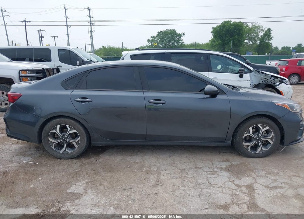 2019 KIA FORTE VIN: 3KPF24AD9KE036213
