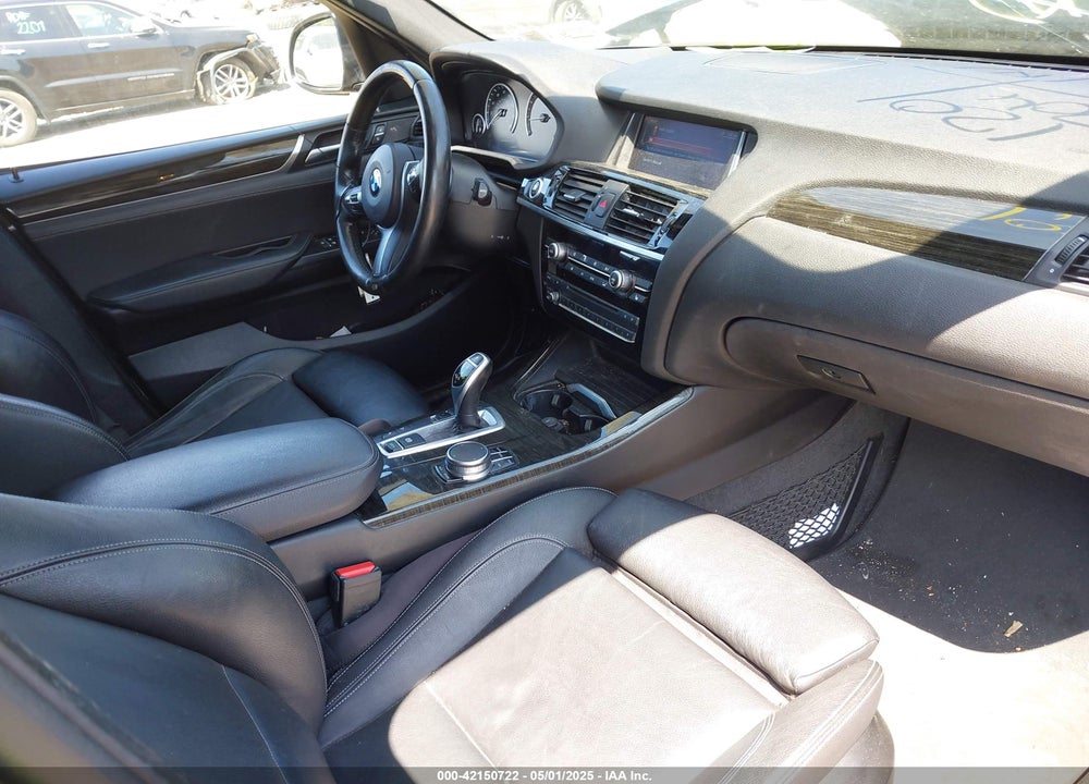 2017 BMW X3 XDRIVE28I VIN: 5UXWX9C50H0T13853