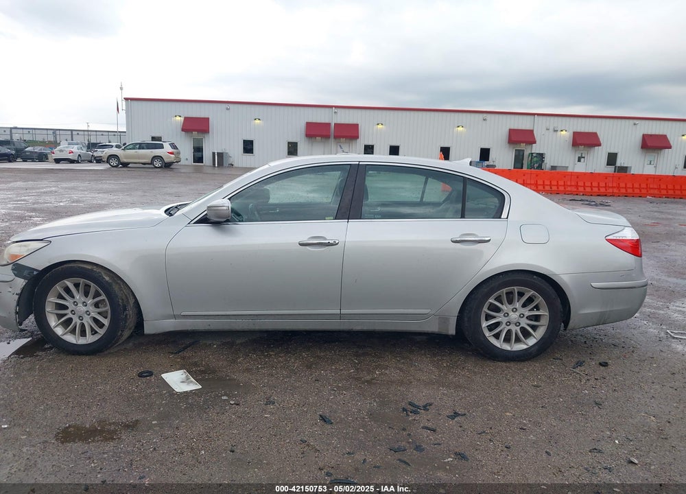2011 HYUNDAI GENESIS 3.8 VIN: KMHGC4DE5BU137946